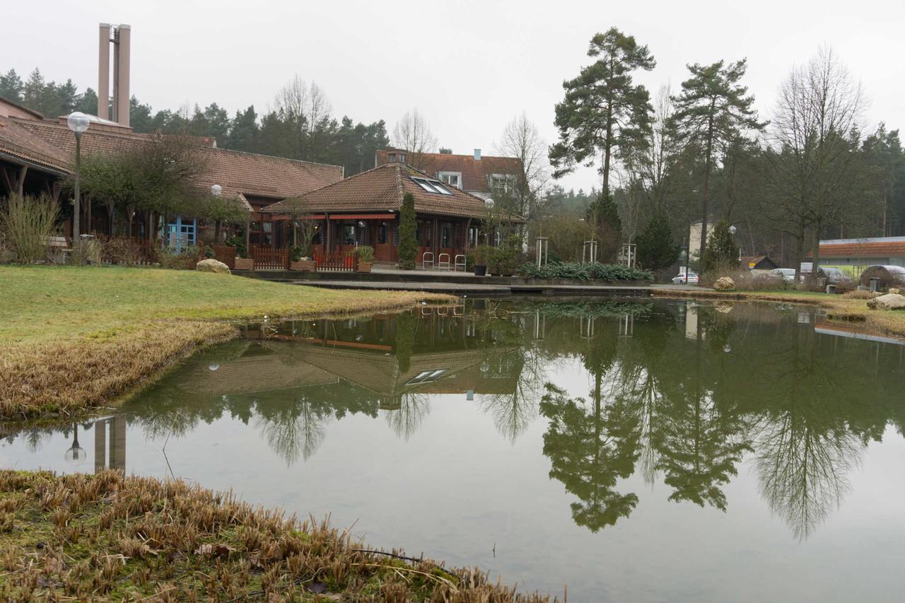 Ferienwohnung Weiher - Naehe Nuernberg / Messe Schwanstetten Kültér fotó